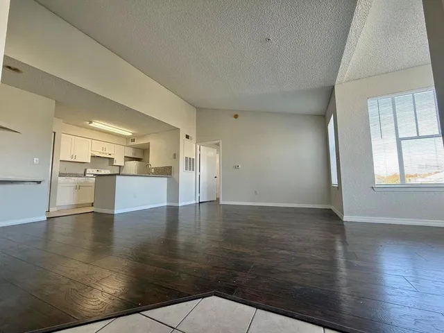 $1,350 | 2210 Grand Cayman Court, Unit 1738, Kissimmee, FL 34741