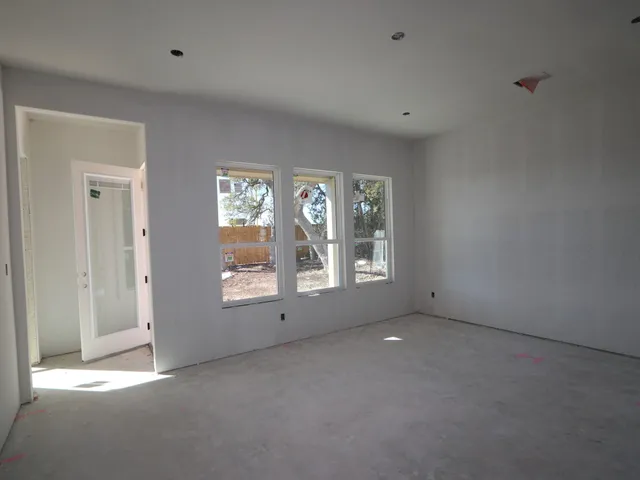 $522,990 | 140 Norway Spruce Street, Dripping Springs, TX 78620