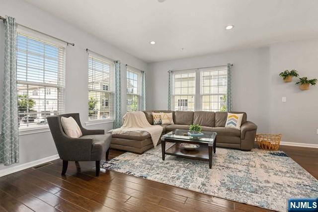 44 Truman Drive Wood-Ridge, NJ 07075 - Photo 13 of 49