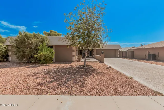 $479,900 | 15825 North 110th Avenue, Sun City, AZ 85351