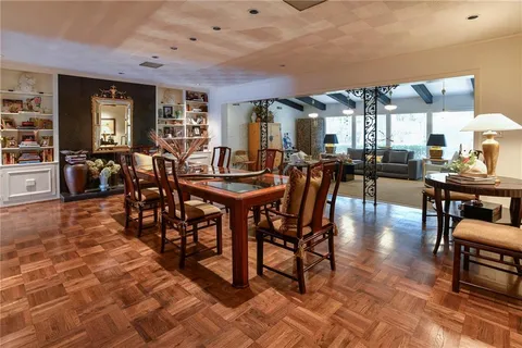 $1,295,000 | 1240 West 64th Terrace, Kansas City, MO 64113