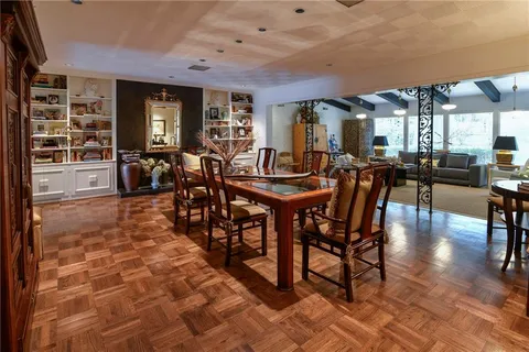 $1,295,000 | 1240 West 64th Terrace, Kansas City, MO 64113