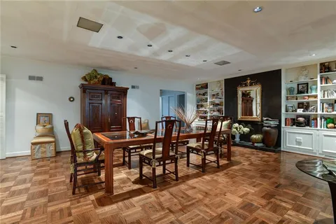 $1,295,000 | 1240 West 64th Terrace, Kansas City, MO 64113