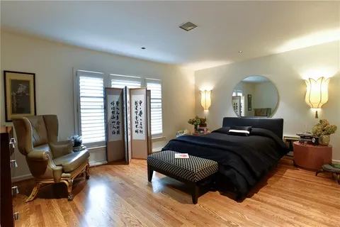 $1,295,000 | 1240 West 64th Terrace, Kansas City, MO 64113