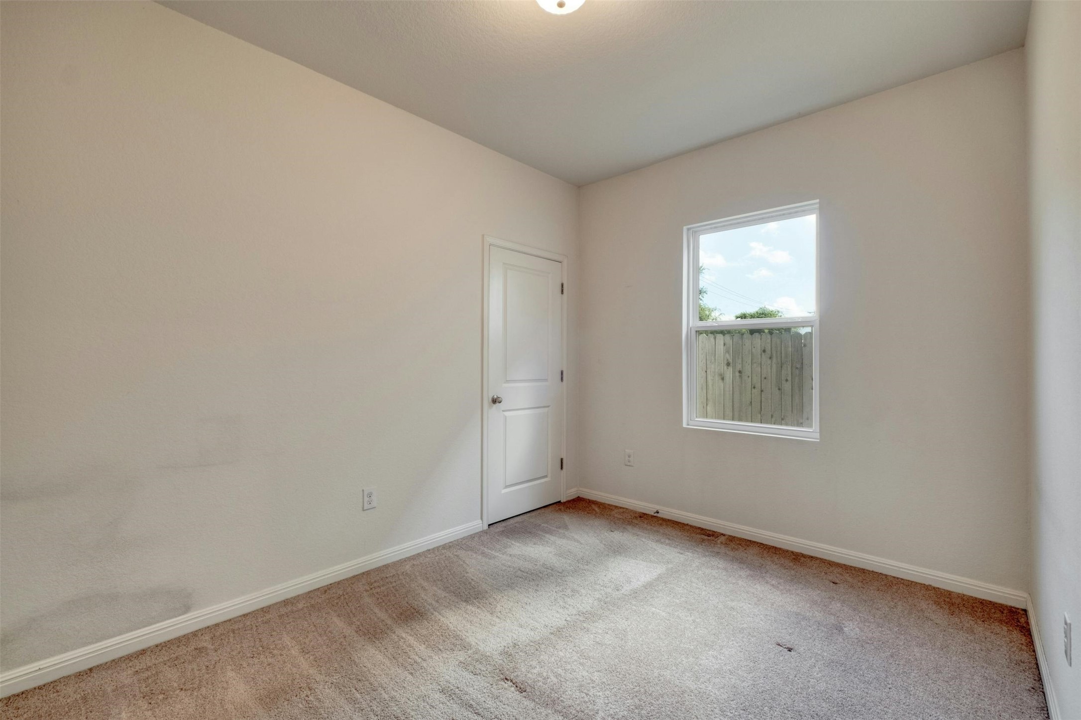 129 Athena Way Jarrell, TX 76537 - Photo 11 of 15