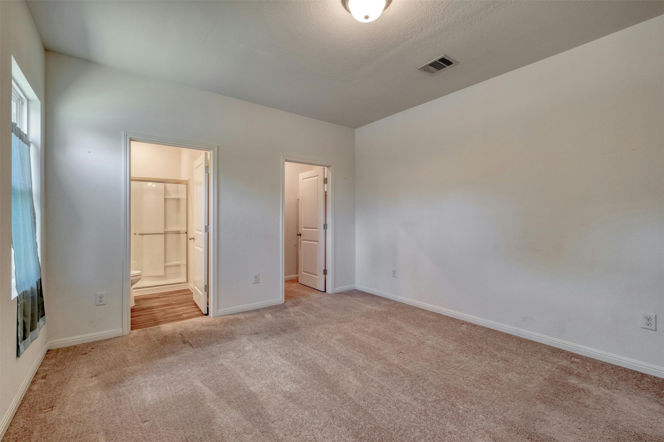 129 Athena Way Jarrell, TX 76537 - Photo 7 of 15