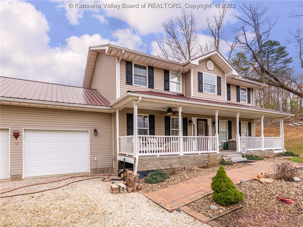 306 Ridgeview Drive Milton, WV 25541 - Photo 3 of 23 Gallery Image 3