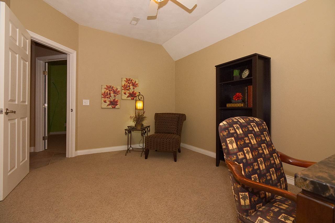 23700 Farmdale Road Washington, IL 61571 - Photo 28 of 36 Gallery Image 28