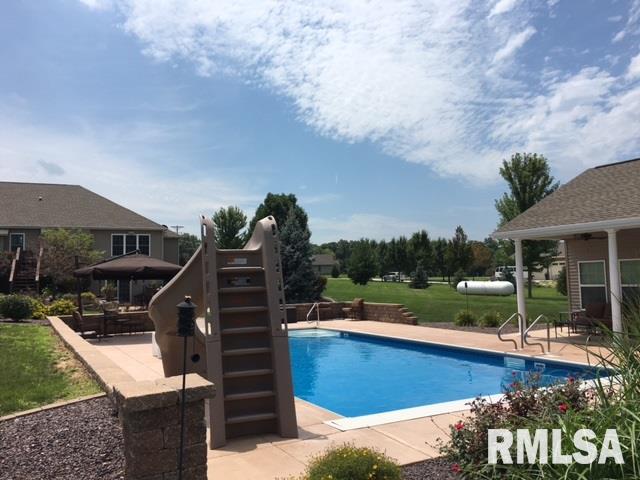 23700 Farmdale Road Washington, IL 61571 - Photo 31 of 36 Gallery Image 31