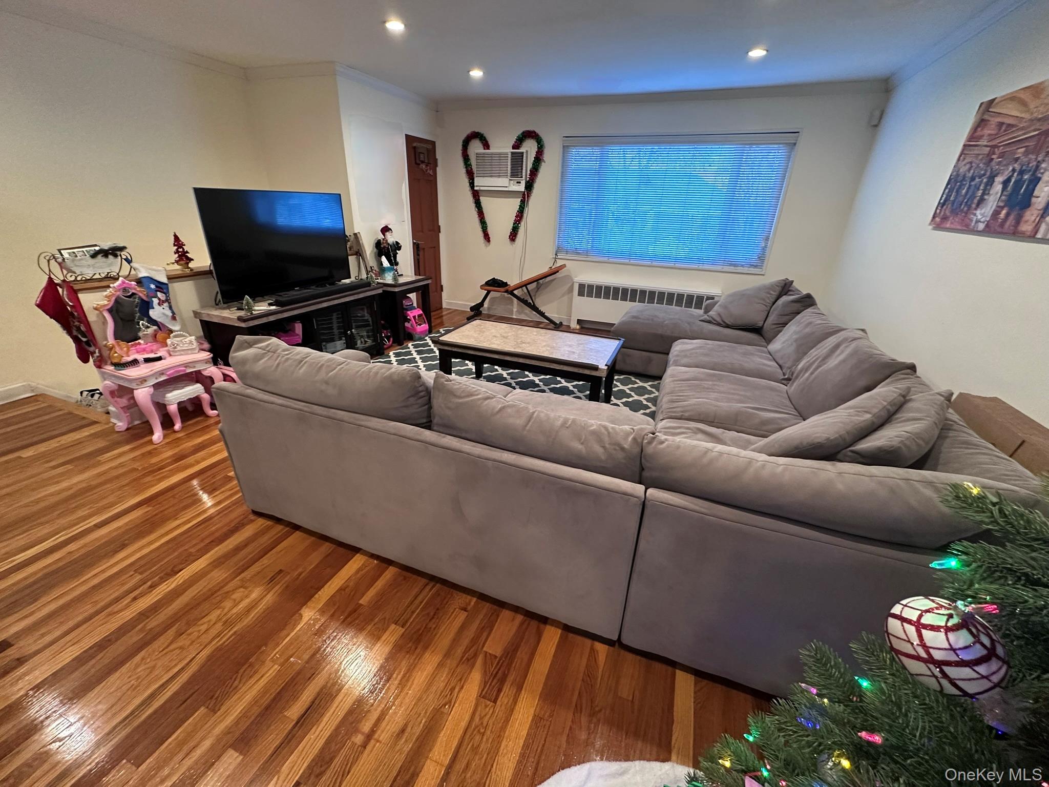 14-81 212th Street, Unit 270 Queens, NY 11360 - Photo 4 of 24