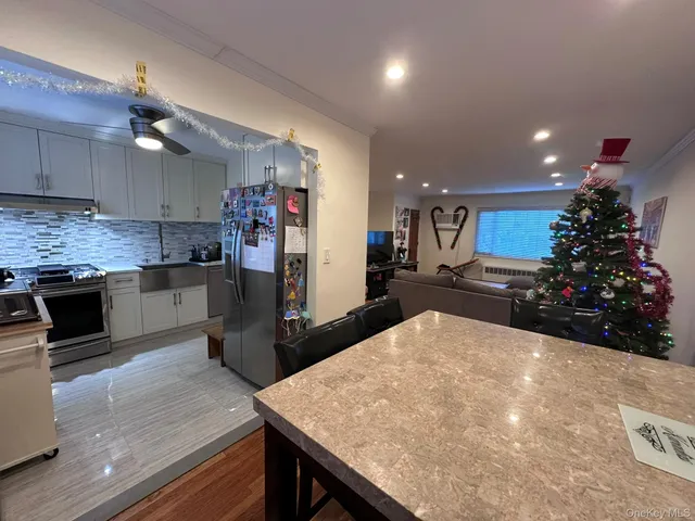 $410,000 | 14-81 212th Street, Unit 270 | Bay Terrace