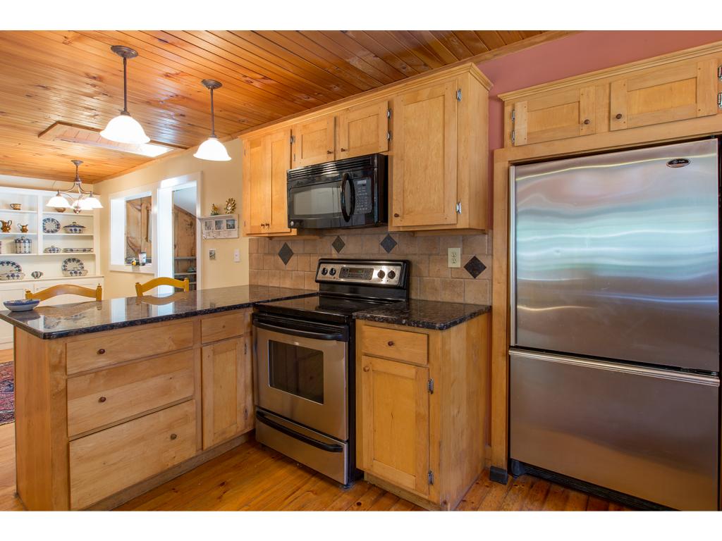 189 Exeter Road Newfields, NH 03856 - Photo 5 of 36