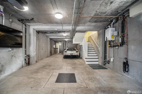 a view of parking area