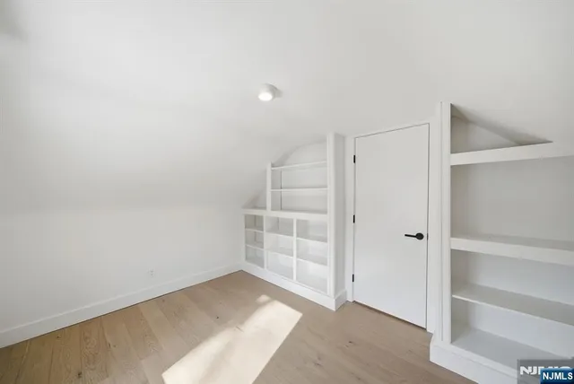 $9,500 | 75 Highwood Avenue, Tenafly, NJ 07670