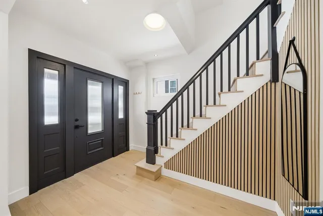 $9,500 | 75 Highwood Avenue, Tenafly, NJ 07670