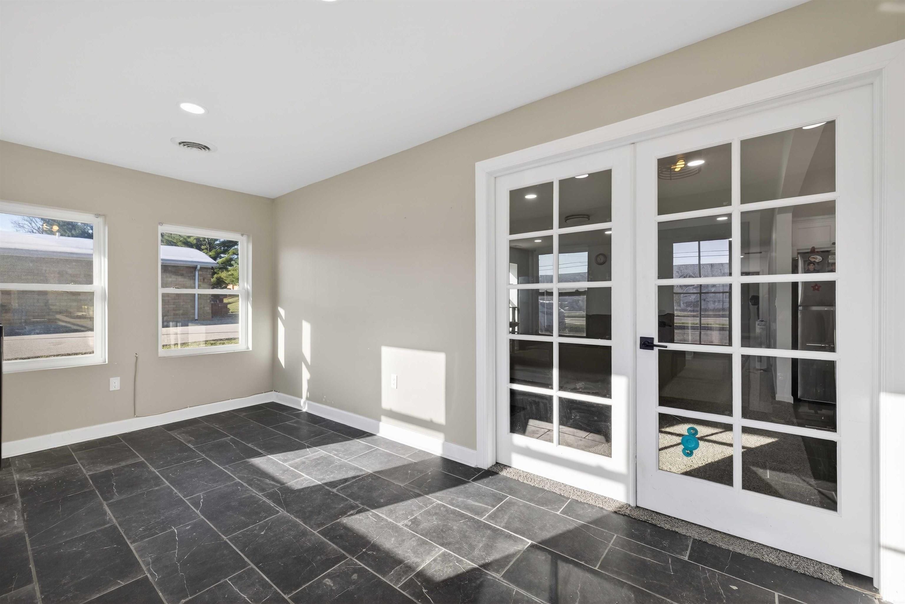 703 North Maple Street Orleans, IN 47452 - Photo 5 of 36