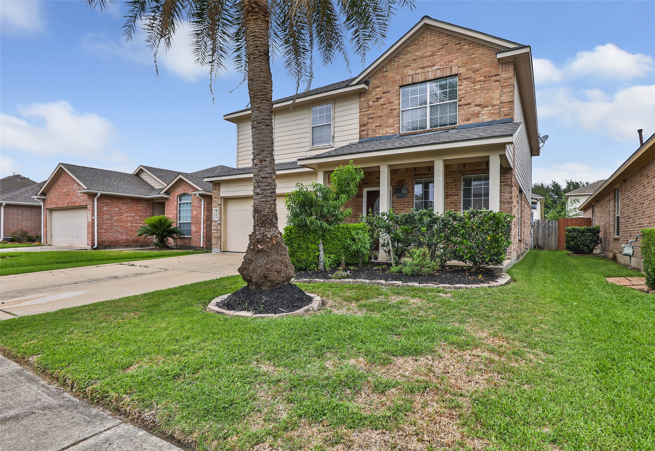 15835 Flagstone Walk Way Houston, TX 77049 - Photo 3 of 28