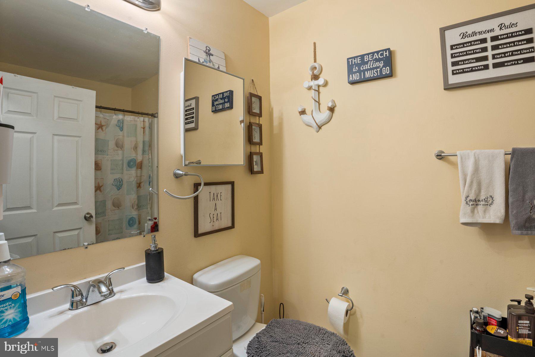 120 Danford Drive Elkton, MD 21921 - Photo 13 of 25 a bathroom with a sink toilet and shower