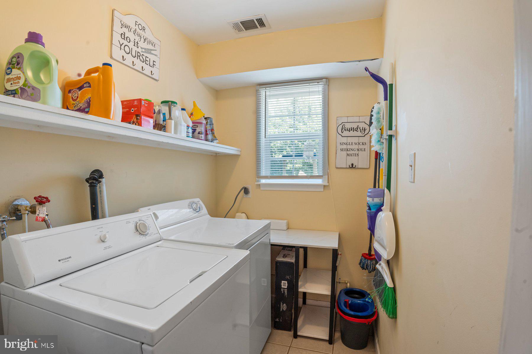 120 Danford Drive Elkton, MD 21921 - Photo 10 of 25 a utility room with dryer and washer