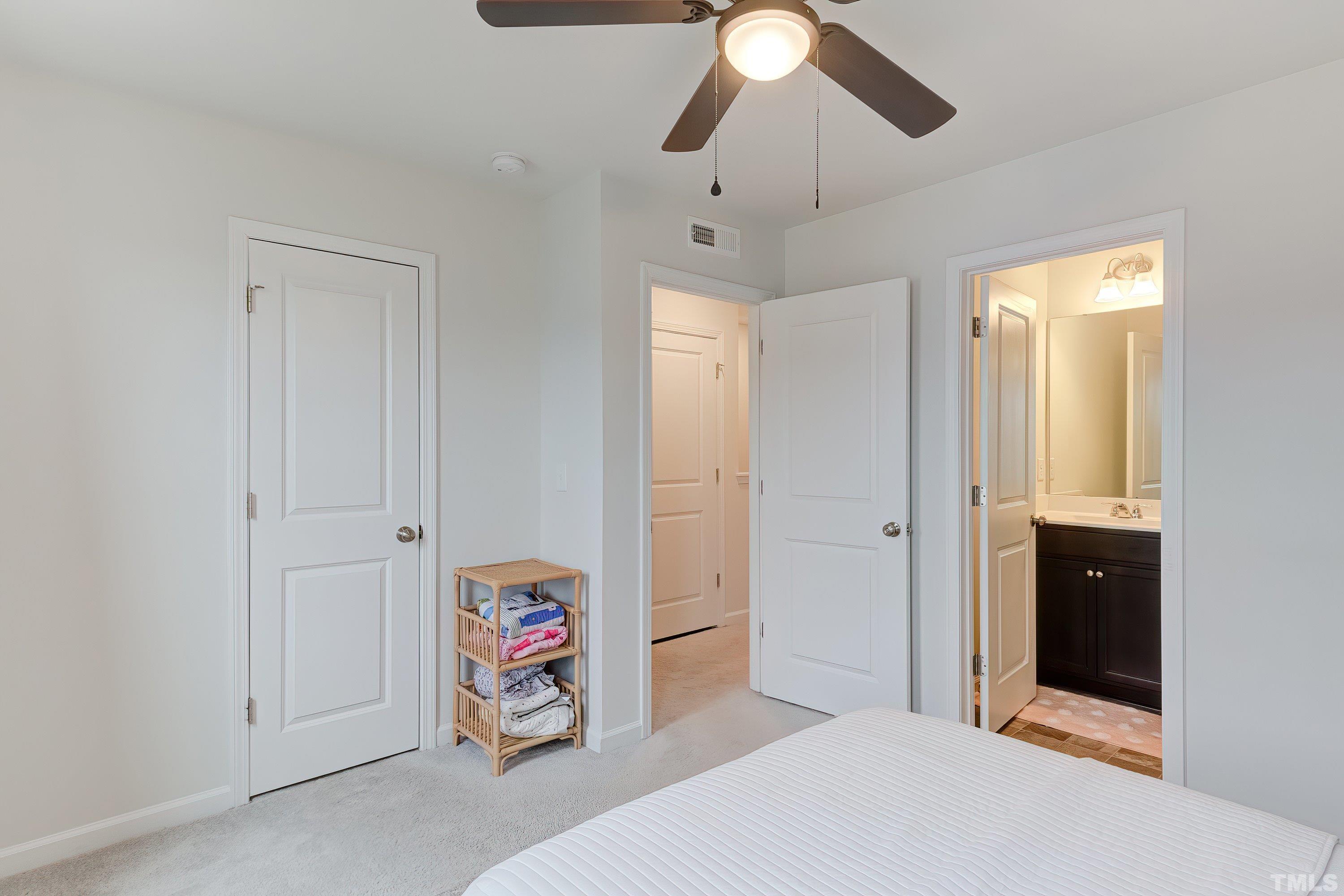 6015 Kayton Street Raleigh, NC 27616 - Photo 27 of 38 Gallery Image 27