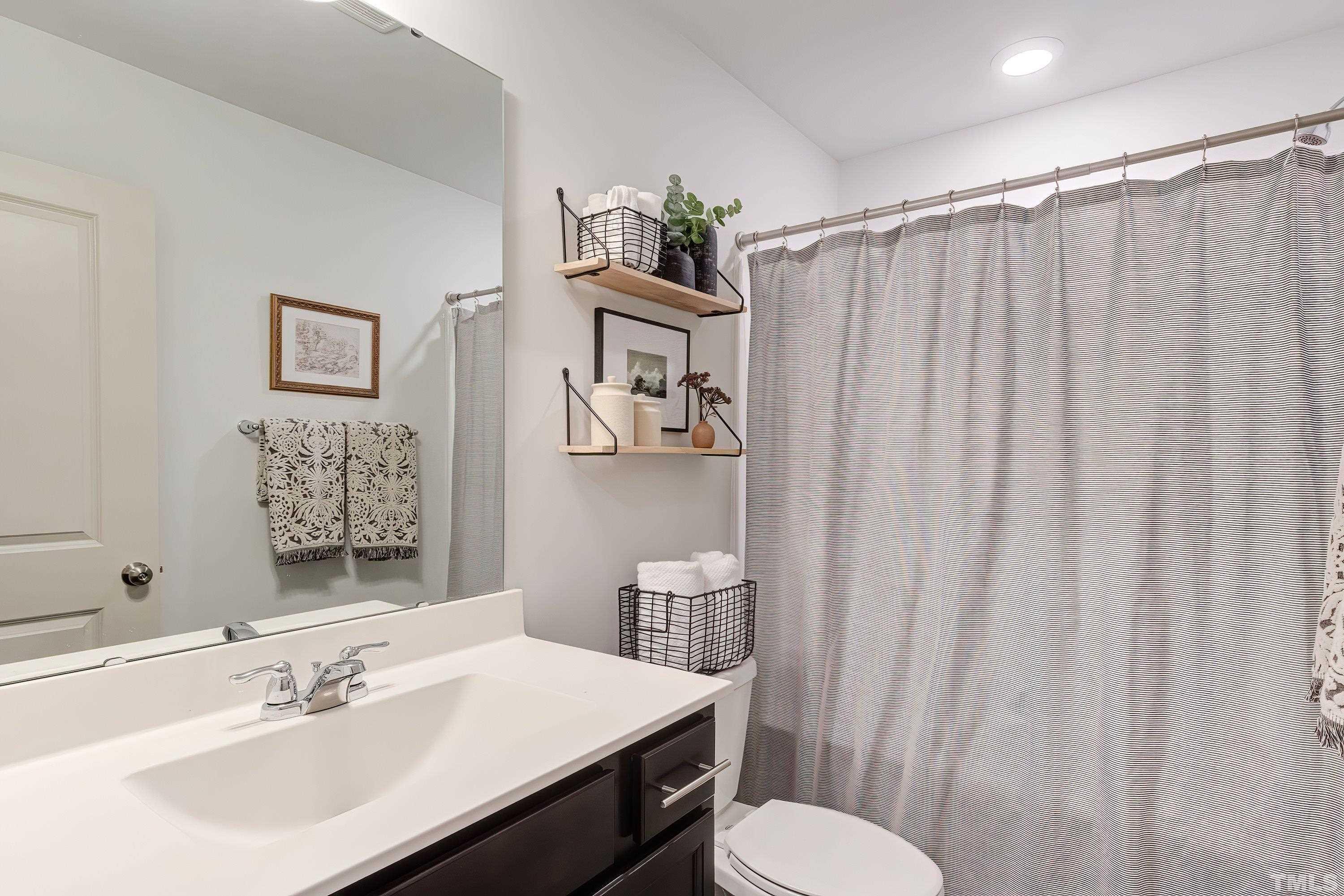 6015 Kayton Street Raleigh, NC 27616 - Photo 8 of 38 Gallery Image 8