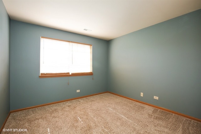 973 Constance Lane, Unit D Sycamore, IL 60178 - Photo 12 of 20