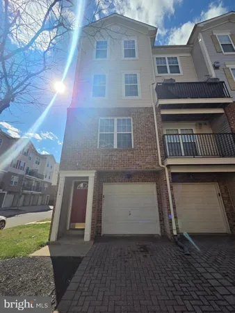 $3,100 | 1604 Post Oak Drive, Unit 55, Bowie, MD 20721