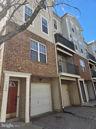 $3,100 | 1604 Post Oak Drive, Unit 55, Bowie, MD 20721
