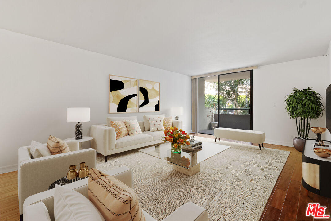 600 West 9th St Unit 206