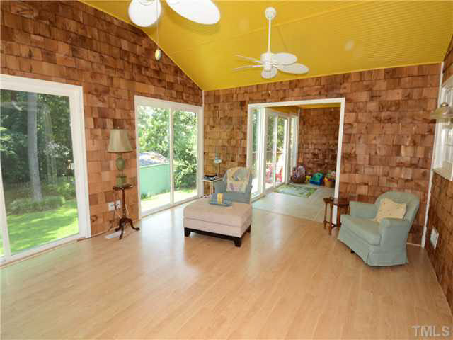 2912 Old Orchard Road Raleigh, NC 27607 - Photo 3 of 25 Photo 3