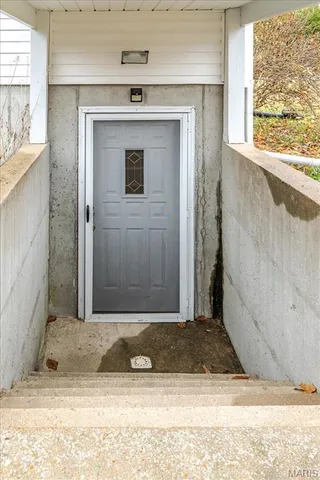 $335,000 | 1400 Redwood Drive, St. Clair, MO 63077