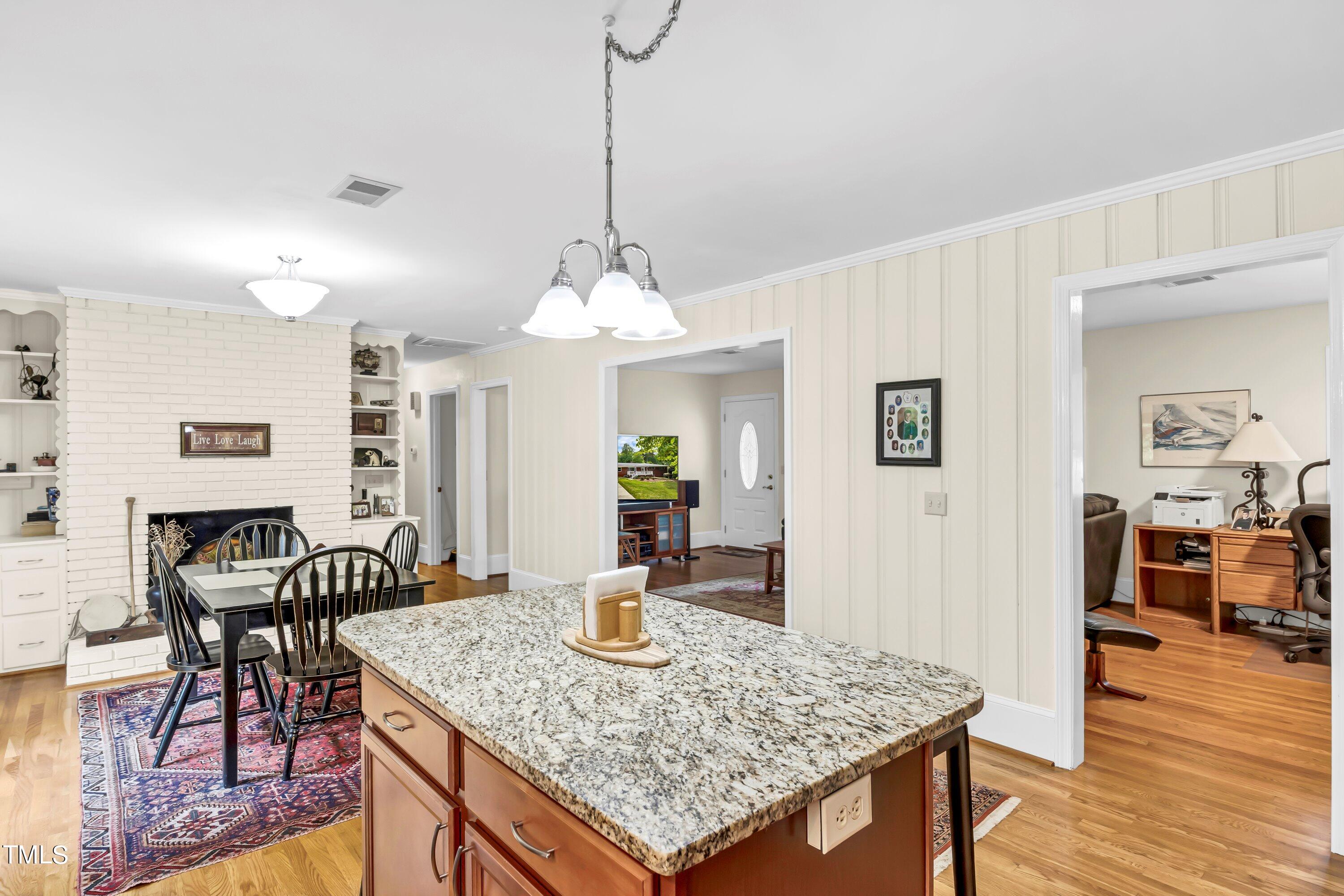 5309 Woodsdale Road Raleigh, NC 27606 - Photo 14 of 61 Dining Area