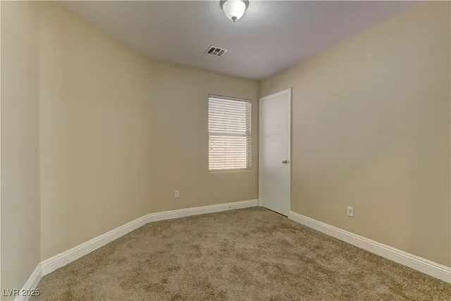 $1,999 | 10654 Solar Hawk Avenue, Las Vegas, NV 89129