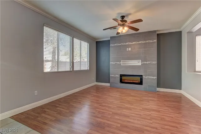 $1,999 | 10654 Solar Hawk Avenue, Las Vegas, NV 89129