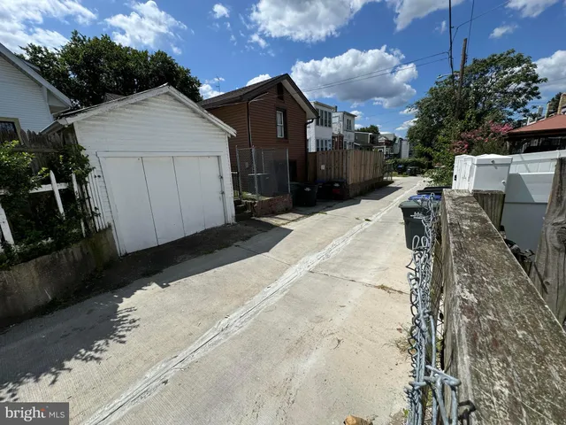 $150,000 | 1467 Ridge Place Southeast, Washington, DC 20020