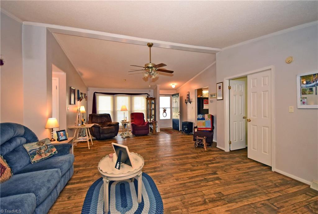 5000 Friendship Circle Road East Bend, NC 27018 - Photo 11 of 27 Gallery Image 11