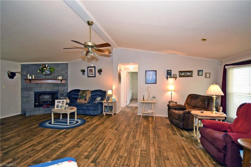 5000 Friendship Circle Road East Bend, NC 27018 - Photo 12 of 27 Gallery Image 12
