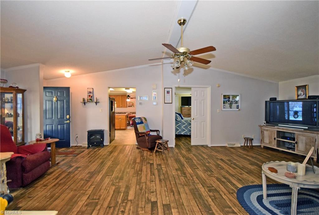 5000 Friendship Circle Road East Bend, NC 27018 - Photo 13 of 27 Gallery Image 13