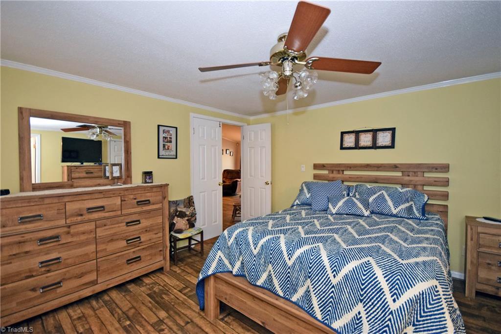 5000 Friendship Circle Road East Bend, NC 27018 - Photo 15 of 27 Gallery Image 15