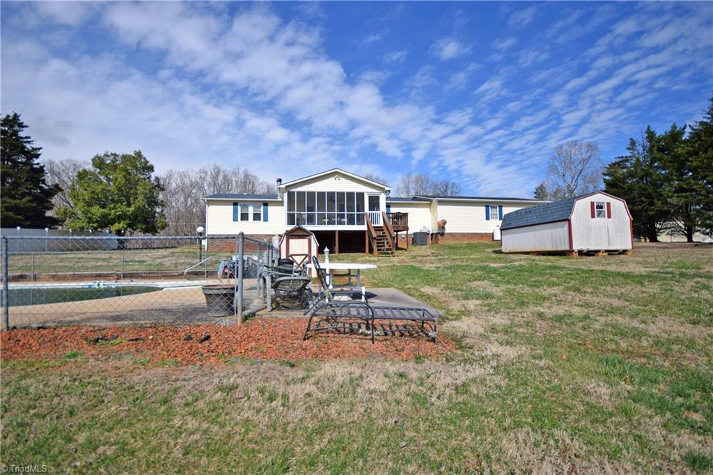5000 Friendship Circle Road East Bend, NC 27018 - Photo 23 of 27 Gallery Image 23