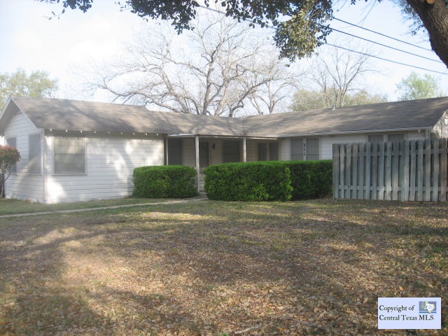 311 Polk Street Luling, TX 78648 - Photo 1 of 1 Gallery Image 1