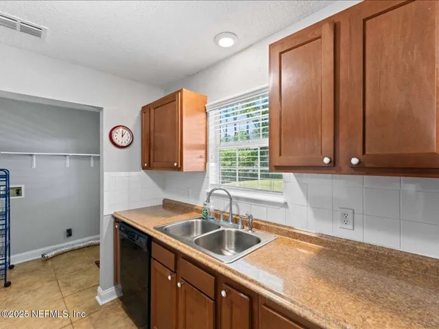 $1,487 | 9241 Bearden Road, Jacksonville, FL 32220