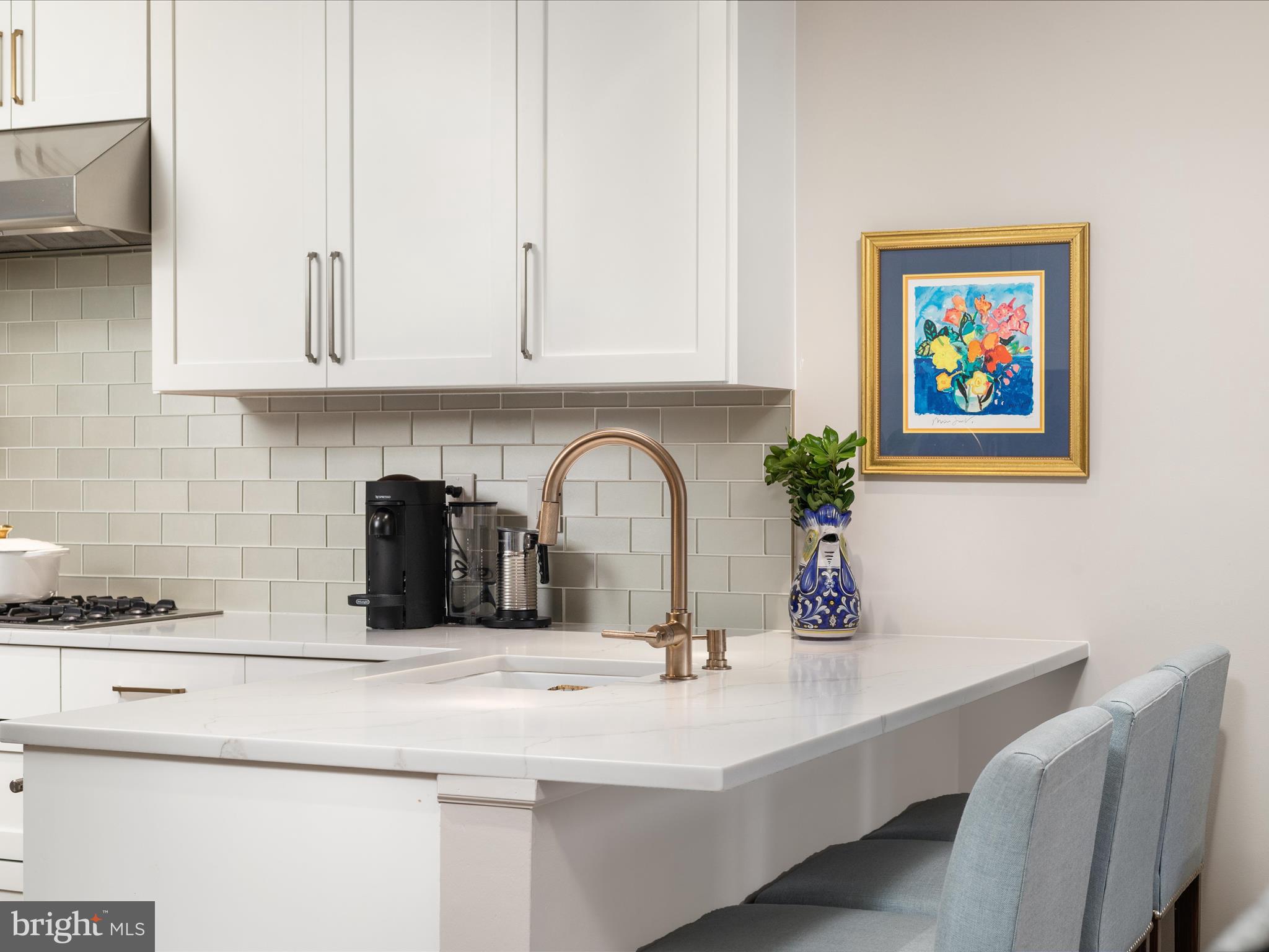 1303 Wedgewood Manor Way Reston, VA 20194 - Photo 30 of 57 White quartz counters and gold faucet h/w