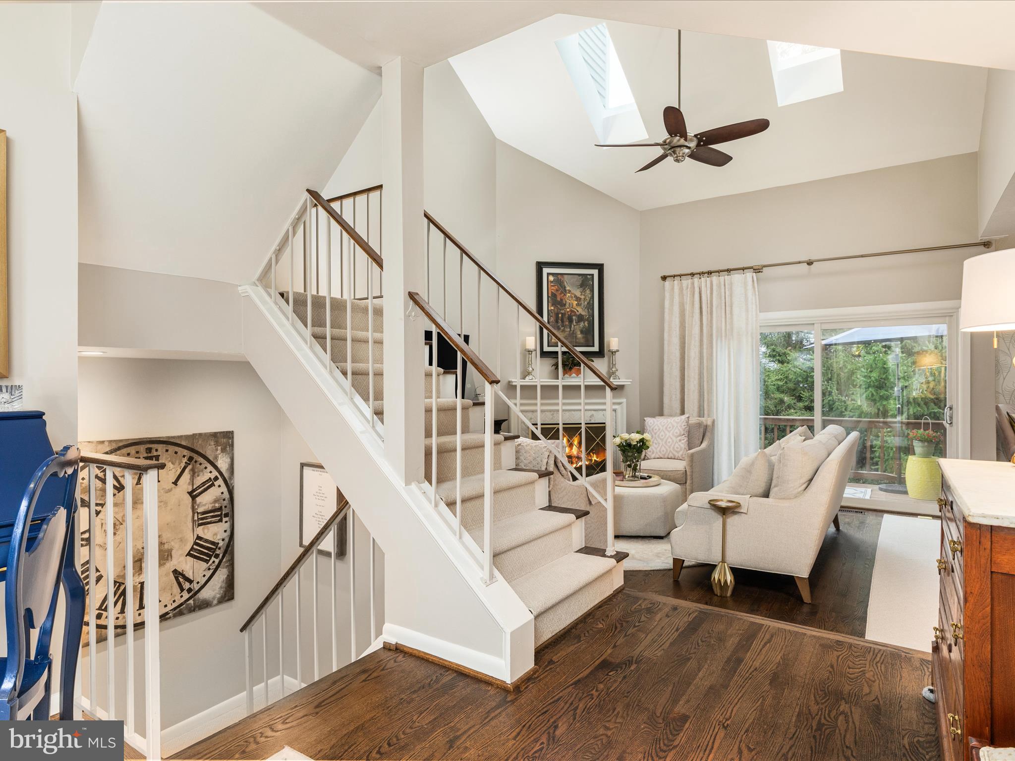 1303 Wedgewood Manor Way Reston, VA 20194 - Photo 7 of 57 View from foyer to living room with skylights