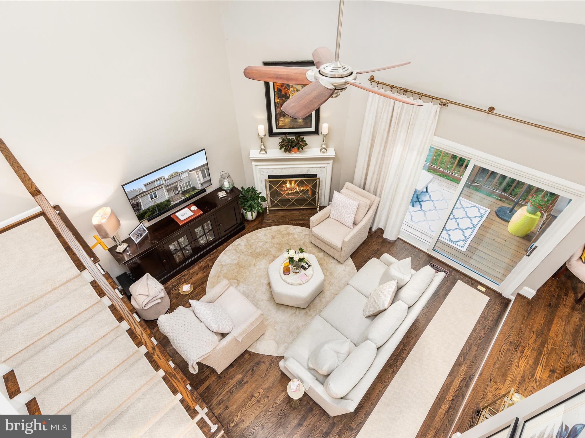1303 Wedgewood Manor Way Reston, VA 20194 - Photo 8 of 57 Upper level view of living room