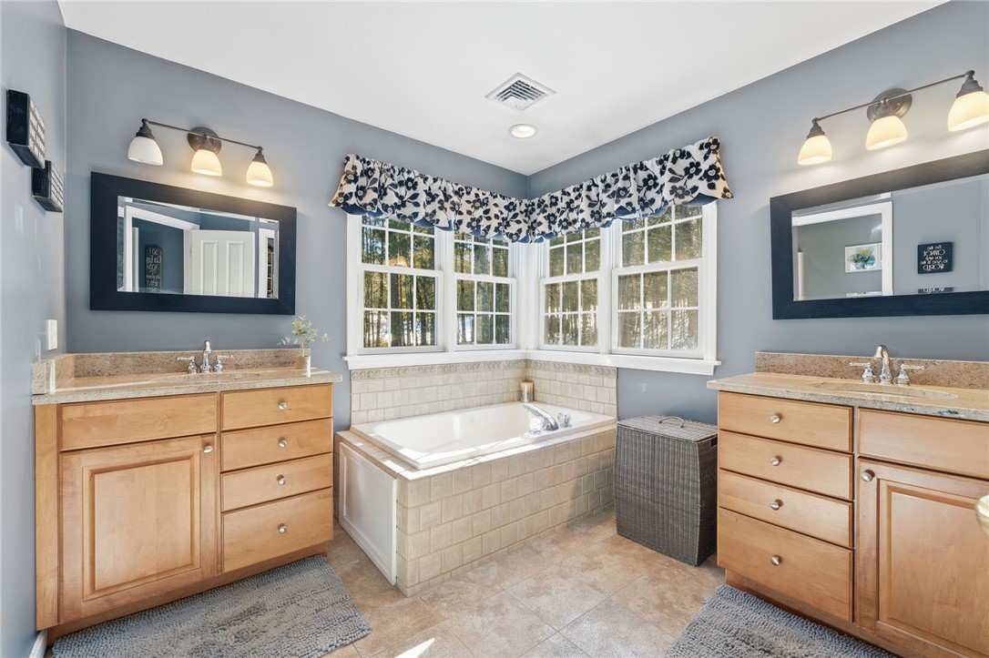 264 Round Top Road Burrillville, RI 02830 - Photo 26 of 49