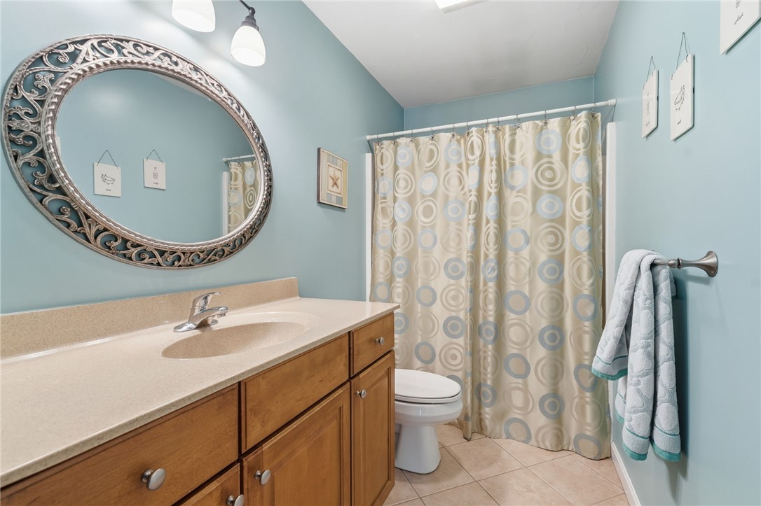 264 Round Top Road Burrillville, RI 02830 - Photo 33 of 49 2nd floor full bath with shower and tub