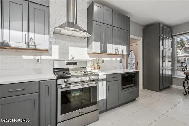 $575,000 | 16 Longbrook Lane, Unit 16, Freehold, NJ 07728