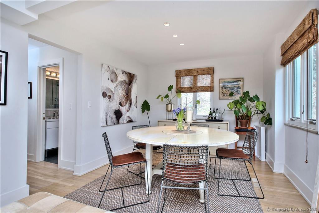 28 Narrow Rocks Road Westport, CT 06880 - Photo 19 of 35 a dining room with furniture and window