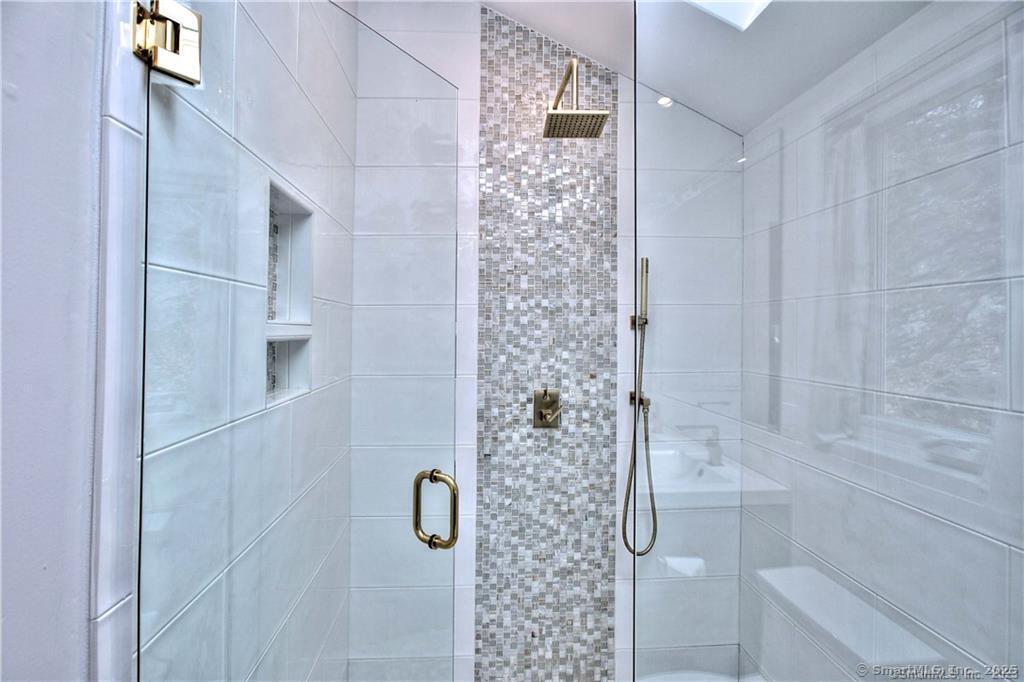 28 Narrow Rocks Road Westport, CT 06880 - Photo 25 of 35 a bathroom with a shower